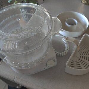 Black & Decker Handy Steamer Plus - Food Steamer and Rice Cooker - HS-90 - White